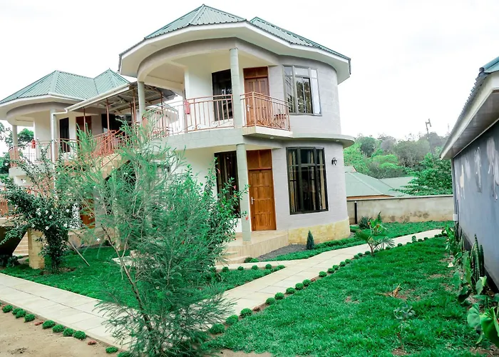 Wademac Arusha Inn Hotel