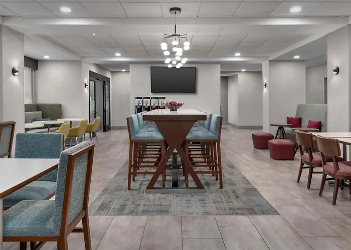 Hampton Inn Birmingham I-65/Lakeshore Drive