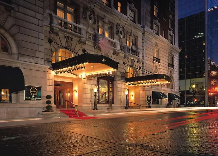 Louisville City Center Hotels