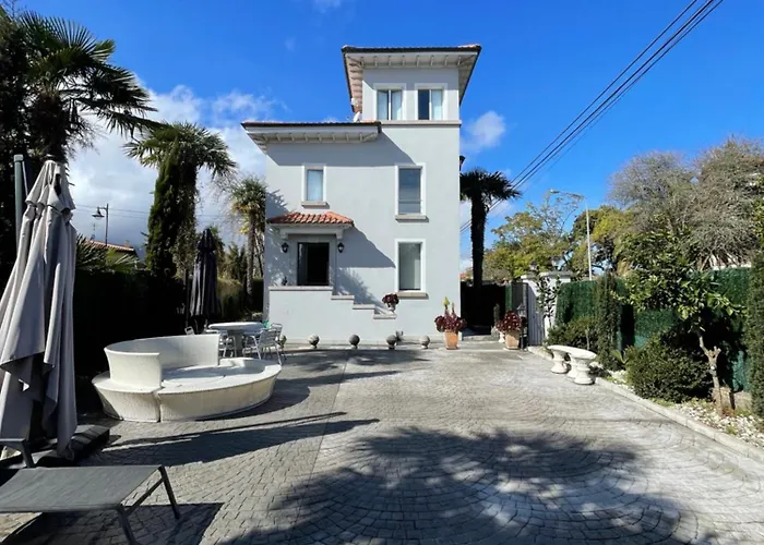 Villa Rosa Bella