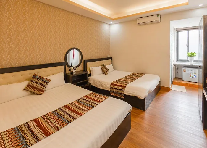 Phuong Nam Hotel