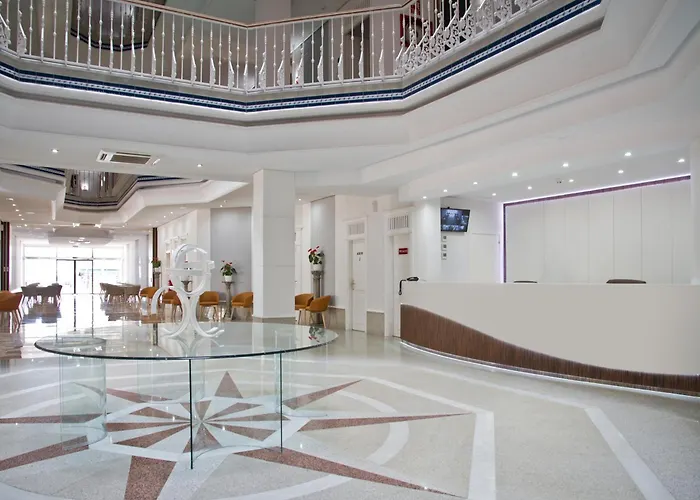 Hotel Los Delfines