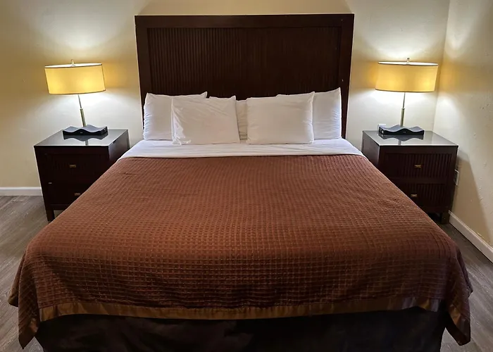Relax Inn Of Medford