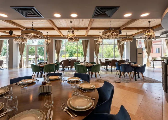 The Lodge Hotel