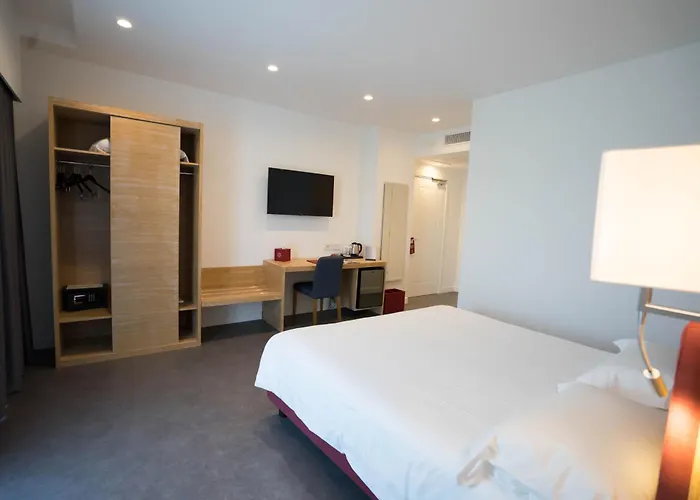 PM Hotel