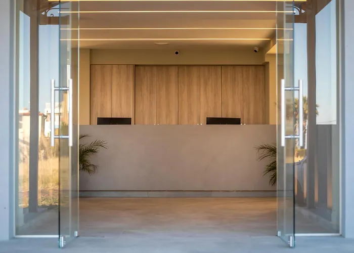 Nicolas Grand Suites, Adults Only