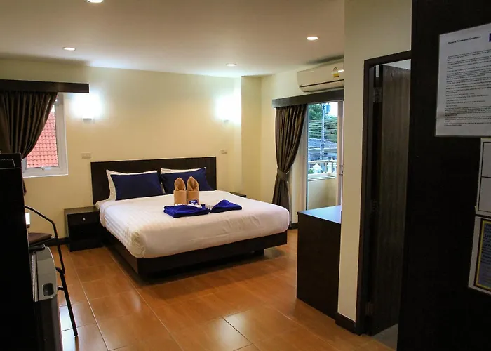 Sky Villa Hua Hin Guesthouse - Adults-Only