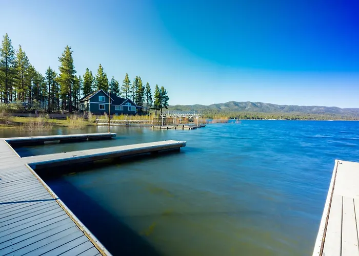 Lakeside Family Cabin By Big Bear Vacations