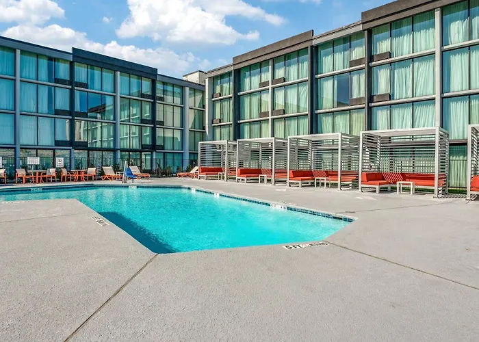 Holiday Inn Dallas Market Ctr Love Field By Ihg