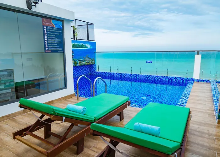 Azura Gold Hotel&Apartment