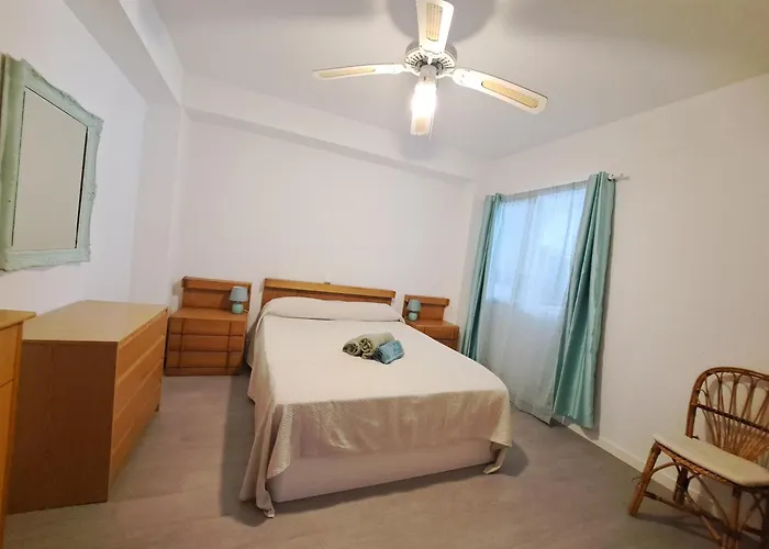 Amplio piso con terraza a 50 m de playa Miramar