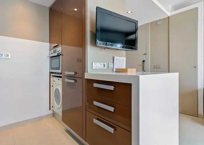 Hauzify I Apartaments La Martina