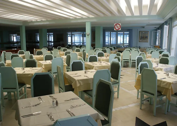 El Mouradi Club Selima