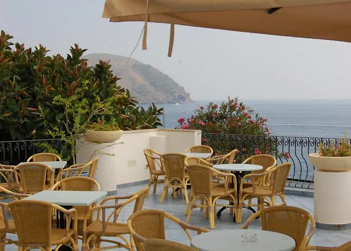 Hotel Giardino Sul Mare