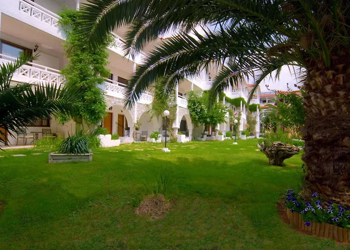 Porfi Beach Hotel