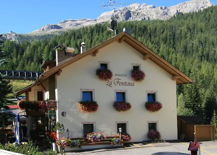 Hotel Ostaria La Fontana Kurfar