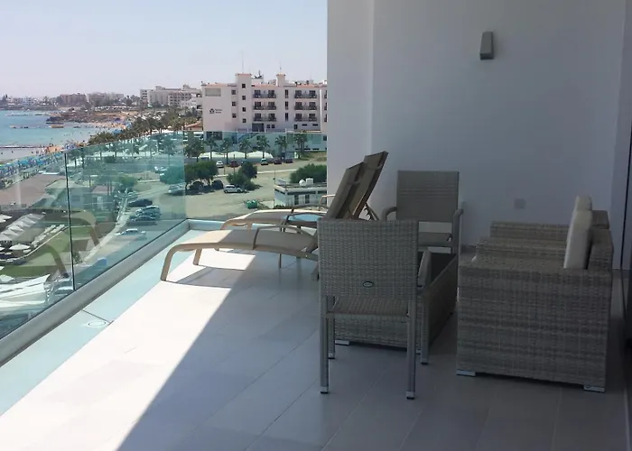 Vrissaki Beach Hotel