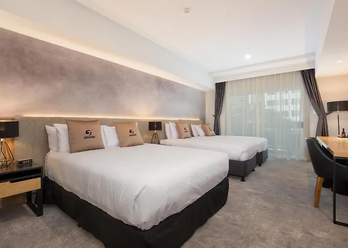 Jephson Hotel & Apartments