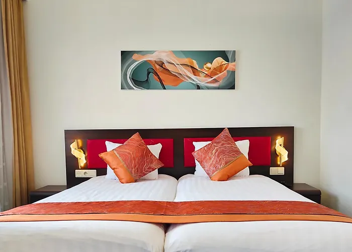CN-Hotel