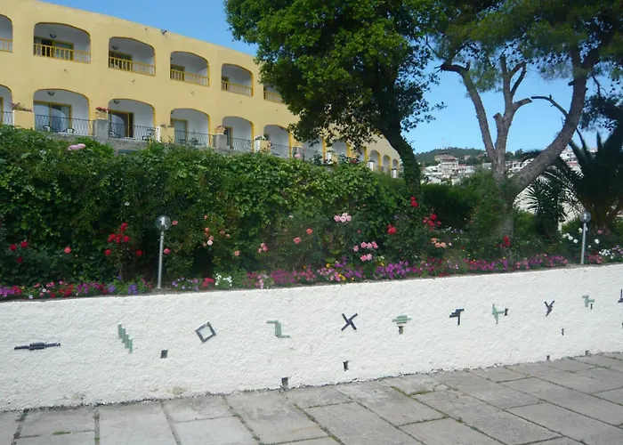 Hôtel LES MIMOSAS TABARKA