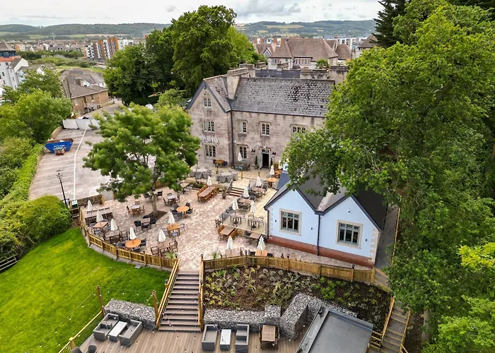 The Royal Inn By Chef & Brewer Collection