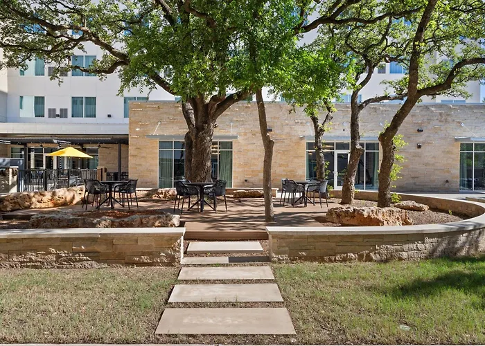 Even Hotel Austin Uptown Near The Domain By Ihg