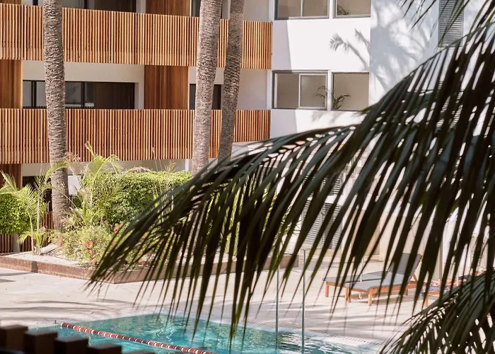 Las Gaviotas Suites Hotel & Spa