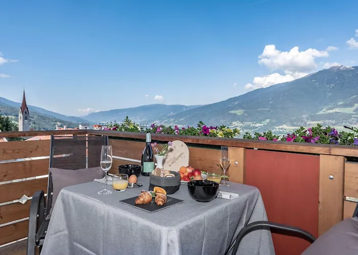Hotel Tyrol