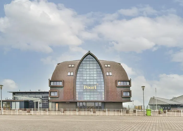 Appartement Met Frontaal Zeezicht In Bloemendaal