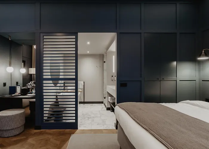 The Nox Hotel