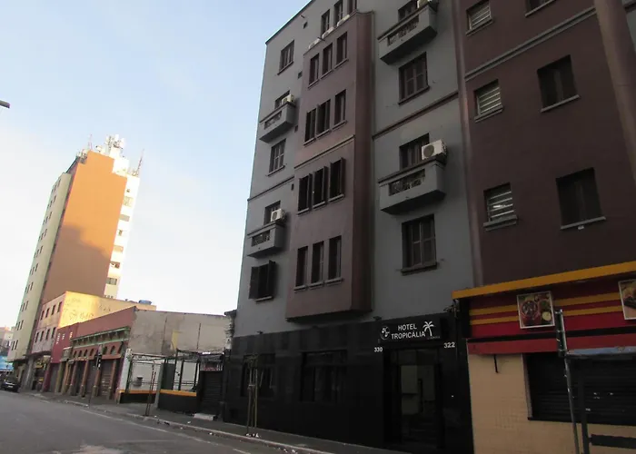 Hotel Tropicalia Proximo A 25 De Marco , Bras E Bom Retiro "Com Estacionamento Conveniado Ao Lado Do Hotel"