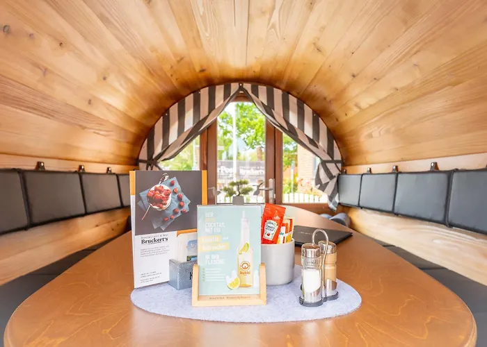 K357 - Hotel & Restaurant "Zur Post" In Otterndorf Bei Cuxhaven