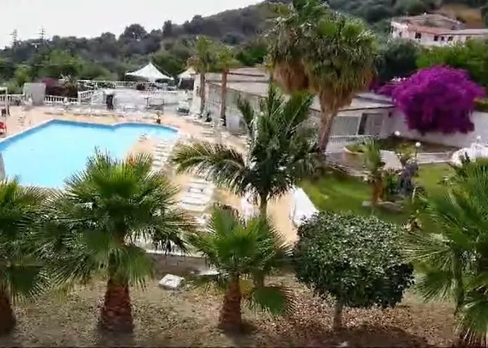 Hotel Diamond Residence