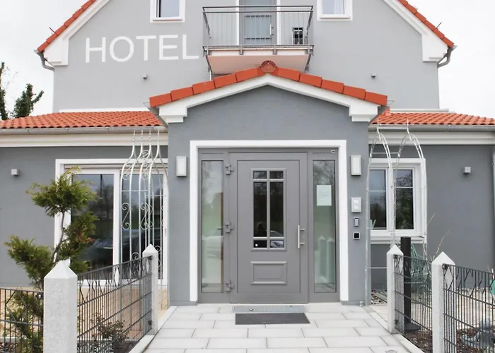 Gastwirtschaft & Hotel Doll