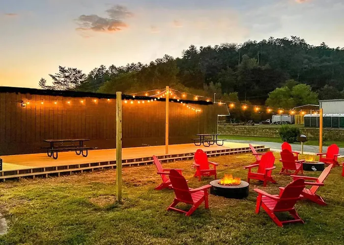 Wildflower Room At The Trailblazer Unit 13