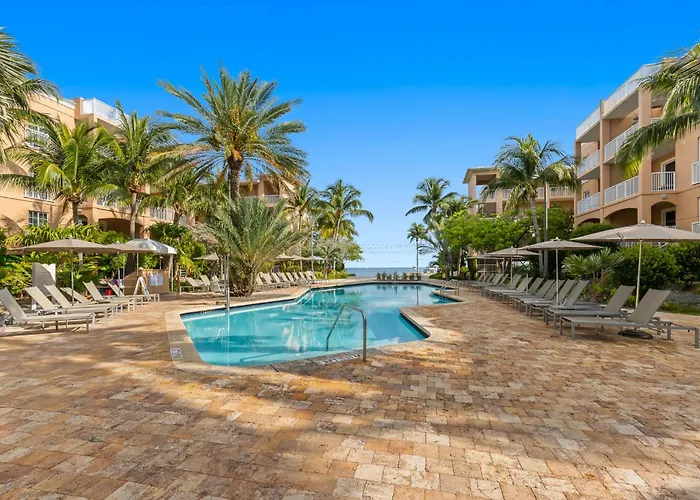 Beachside Resort&Residences