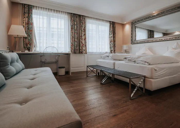 Boutique Hotel Am Rathaus - Reblaus
