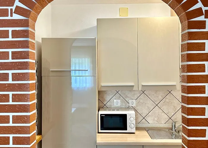 Apartments Dugonjic
