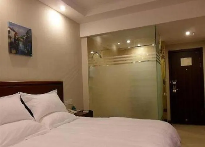 Greentree Inn Jiangxi Yingtan Railway Station Square Business Hotel