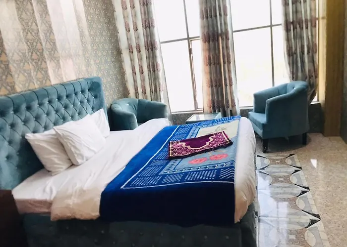 River Breeze Family Hotel