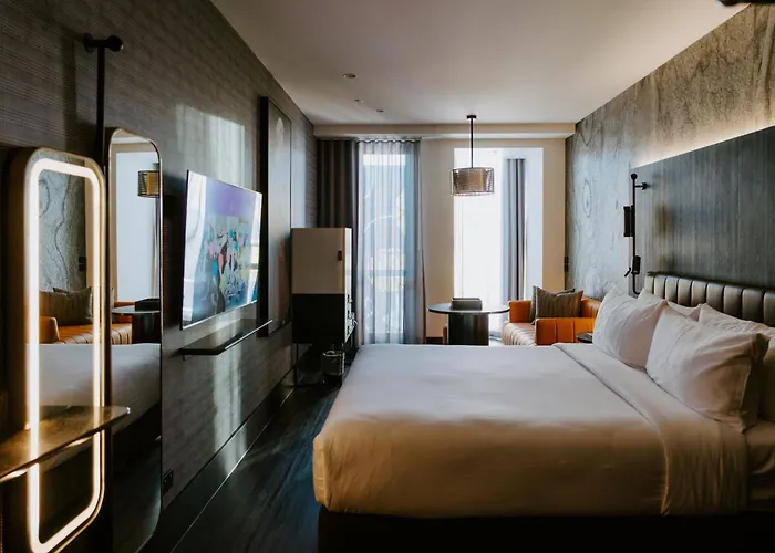 The Motley Hotel Melbourne, Tapestry Collection By Hilton