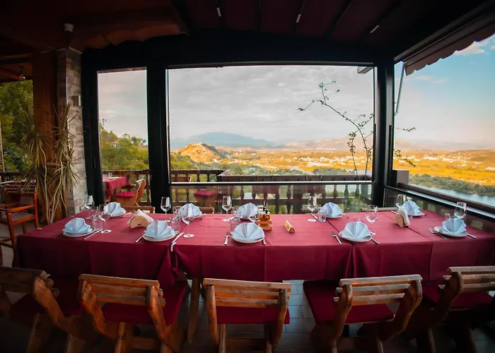 Hotel Shpija E Gjyshit