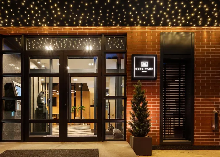 -- Este Park Hotel -- Part Of Urban Chic Luxury Design Hotels - Parking & Compliments - Next To Shopping & Dining Mall Plovdiv
