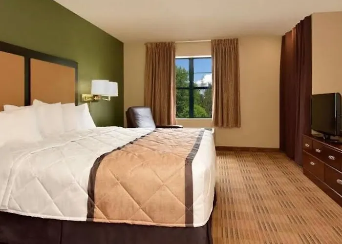 Mainstay Suites