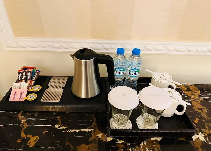 Royal Rose Hotel Abu Dhabi, Curio Collection By Hilton