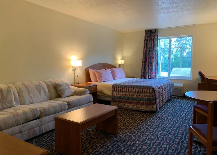 Budget Host Inn
