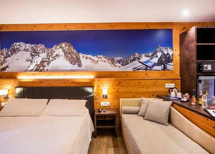 Dada Mountain Hotel