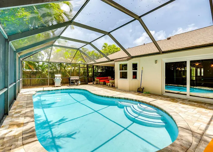 Pet-Friendly Home W/ Pool, Close To Venice Beaches