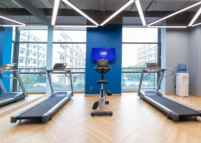 Holiday Inn Express Shanghai Pudong Airport By Ihg