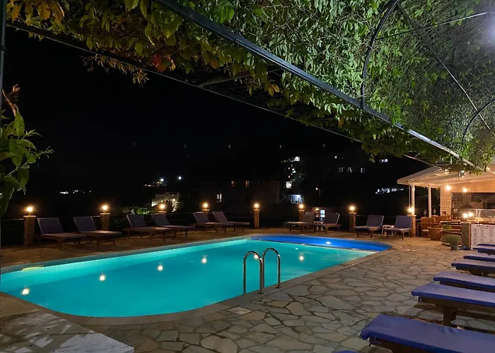 Itaka Hotel Lukova
